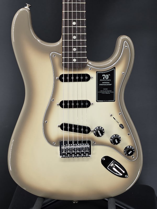 Fender 70th Anniversary Antigua Stratocaster®, Rosewood Fingerboard, Antigua