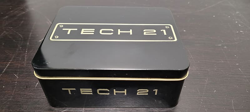 Tech 21 SansAmp Character Series VT Bass V1