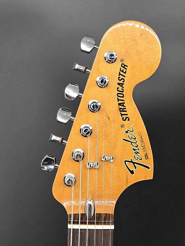 Fender 70th Anniversary Antigua Stratocaster®, Rosewood Fingerboard, Antigua