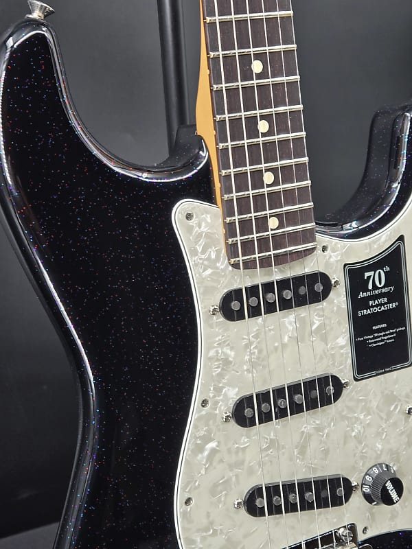 Fender 70th Anniversary Player Stratocaster®, Rosewood Fingerboard, Nebula Noir