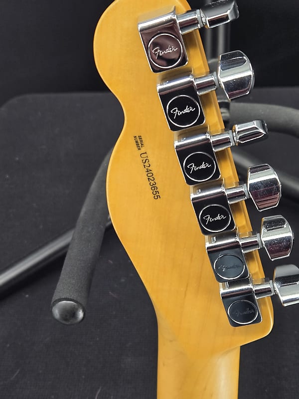 Fender Limited Edition American Professional II Telecaster® Thinline White Blonde...