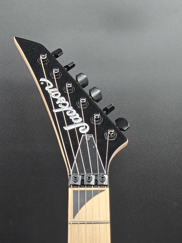 Jackson X Series Dinky® DK1A, Maple Fingerboard, White Tortoise