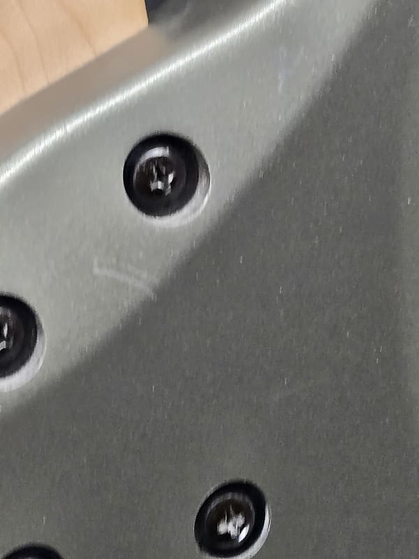 ESP/LTD F-104 Bass 4 string