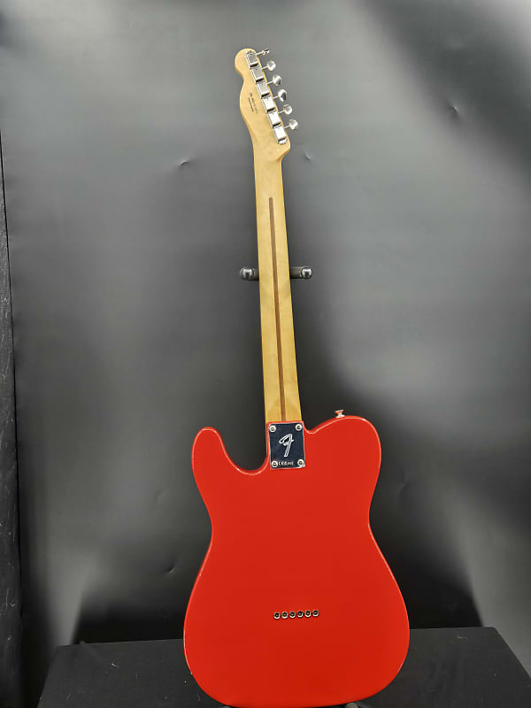 Fender Player II Telecaster®, Maple Fingerboard, Coral Red