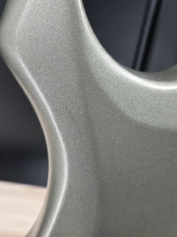 ESP/LTD F-104 Bass 4 string