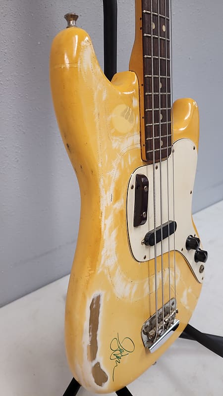 Fender Musicmaster 1975 Olympic White