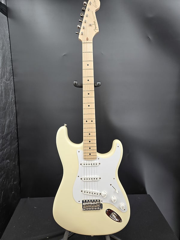 2021 Fender Eric Clapton Artist Series Stratocaster with hardshell case