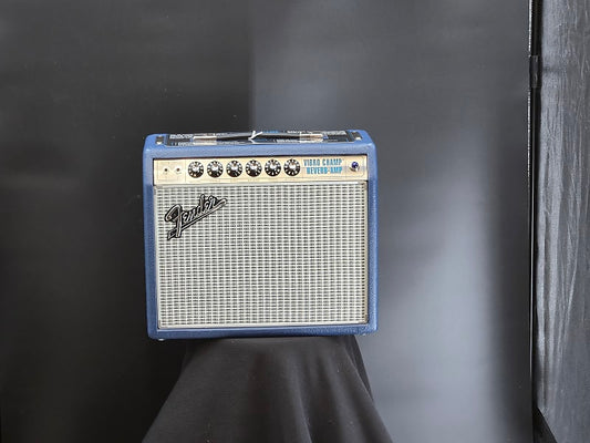 Fender '68 Custom Vibro Champ Reverb - 120V Amplifier - Navy