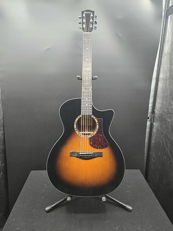 Eastman AC122-2CE-DLX-SB Acoustic Electric Guitar