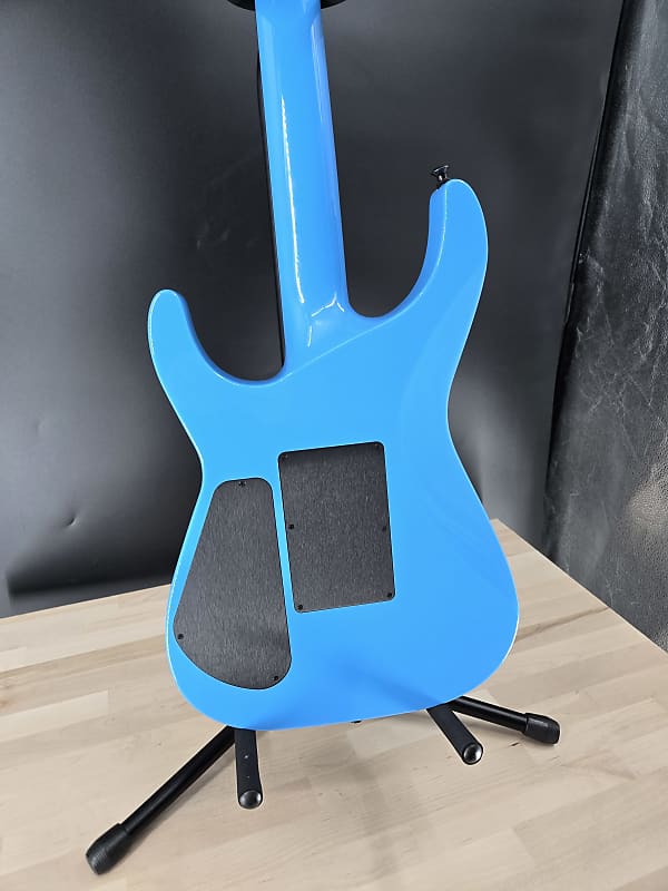 Jackson American Series Soloist™ SL3 SHOWROOM DEMO Ebony Fingerboard, Riviera Blue