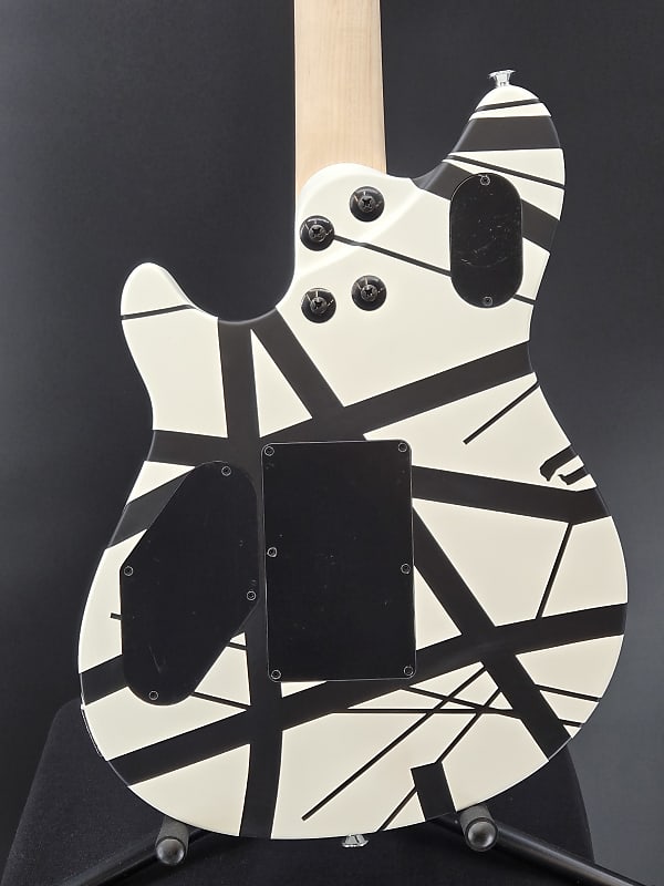 EVH Wolfgang® Special Striped Series, Ebony Fingerboard, Black and White