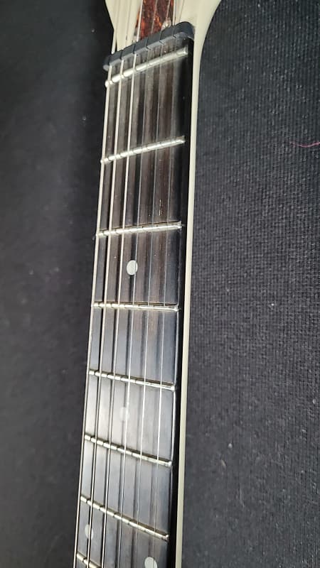 BMG Brian May Limited Edition Red Special in White 2000s w/case