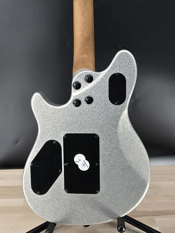 EVH Wolfgang® WG Standard SHOWROOM DEMO Silver Sparkle
