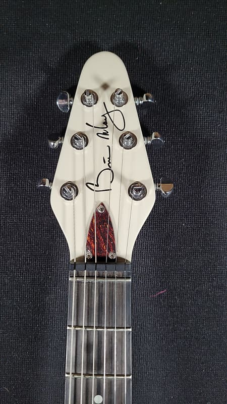 BMG Brian May Limited Edition Red Special in White 2000s w/case