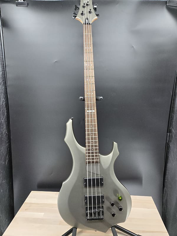 ESP/LTD F-104 Bass 4 string