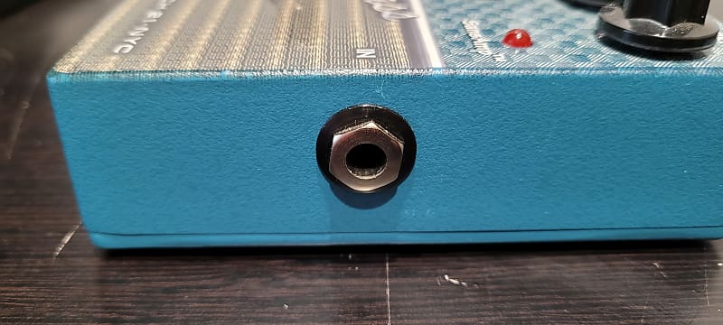 Tech 21 SansAmp Character Series VT Bass V1