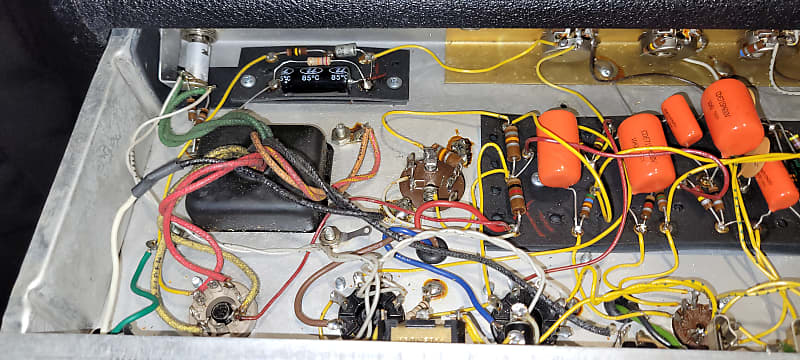 Fender Princeton '69 (2)