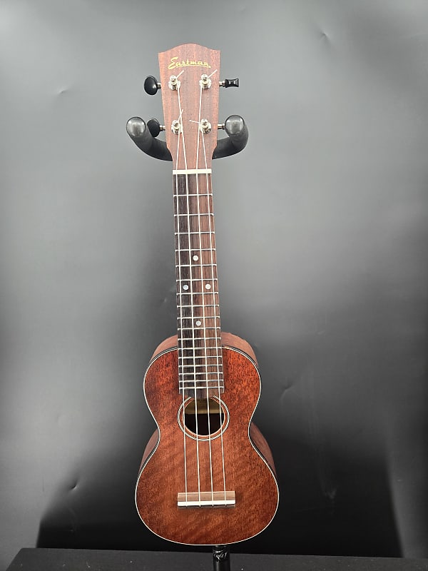 Eastman EU1-S Soprano Ukulele