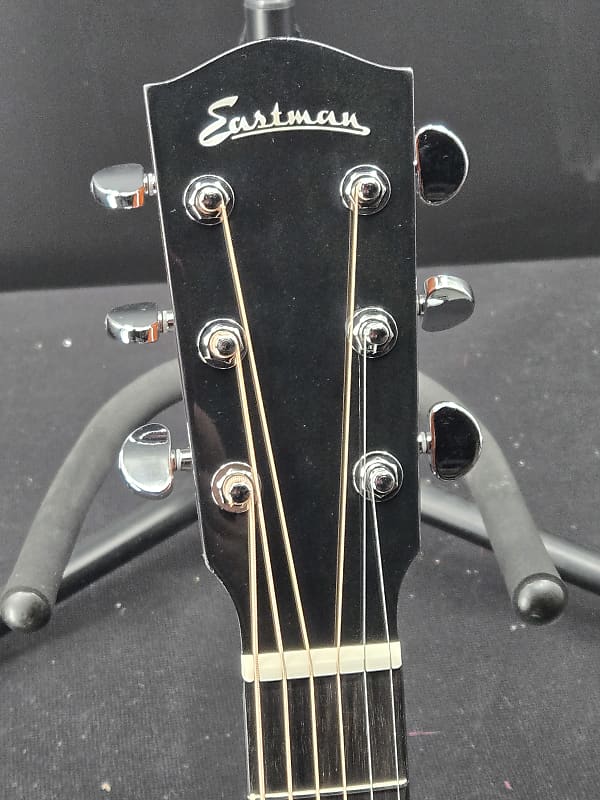 Eastman AC122-2CE-DLX-SB Acoustic Electric Guitar