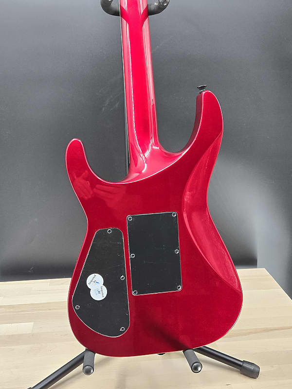 Jackson X Series Soloist™ SLX DX SHOWROOM DEMO Laurel Fingerboard, Red Crystal