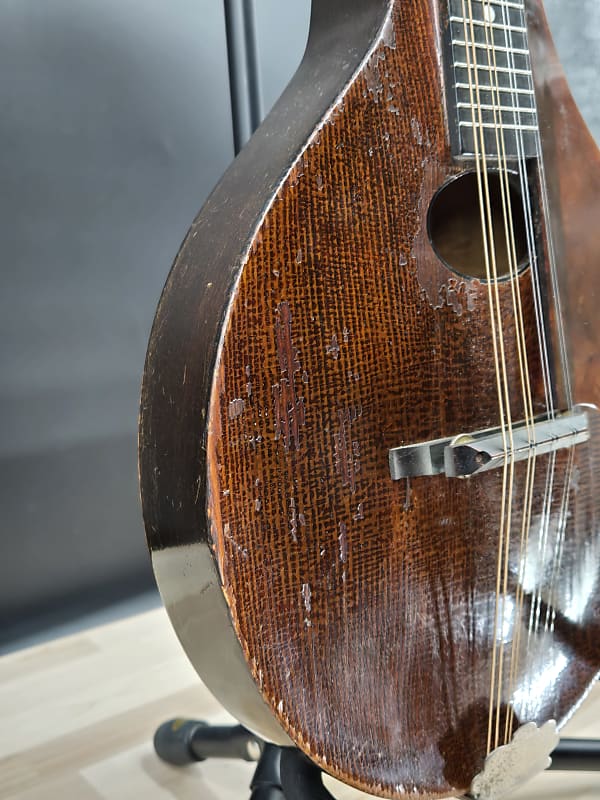 Gibson Style A Jr Mandolin with case 1927-1928