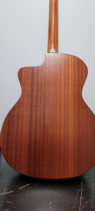 Taylor 114ce with ES-T Electronics