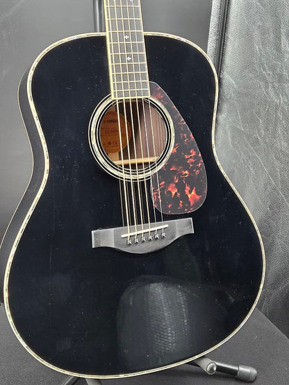 Yamaha LL16DRBLHC L Series Rosewood Folk Acoustic Guitar Black with Passive Pickup with Case