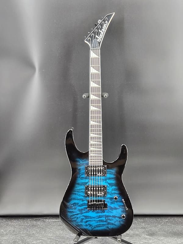 Jackson JS Series Dinky® JS20 DKQ 2PT, Amaranth Fingerboard, Transparent Blue Burst