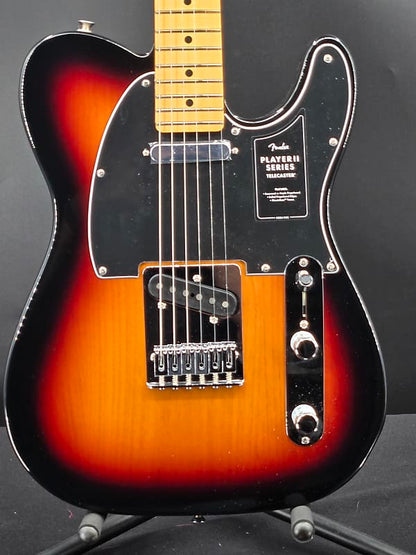 Fender Player II Telecaster®, Maple Fingerboard, 3-Color Sunburst